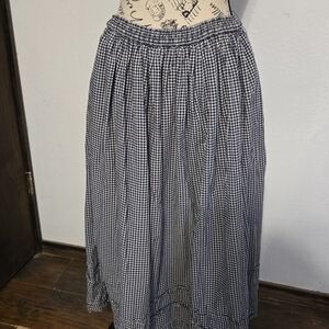 Elegant Black and White Checkered Midi Skirt